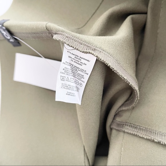 LOFT Sculpt Bike Shorts - Picture 7 of 7